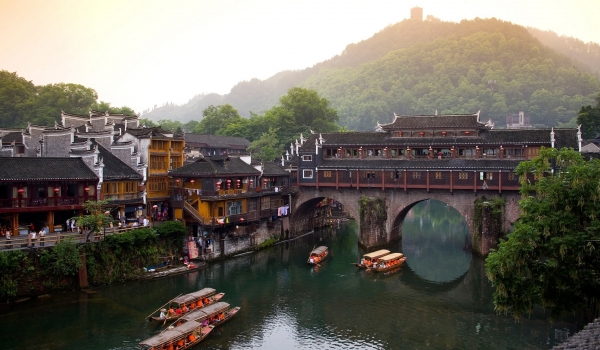 KHÁM PHÁ DI SẢN THIÊN NHIÊN THẾ GIỚI & SẮC MÀU PHƯỢNG HOÀNG CỔ TRẤN  NAM NINH - PHƯỢNG HOÀNG CỔ TRẤN- THIÊN MÔN SƠN- TRƯƠNG GIA GIỚI